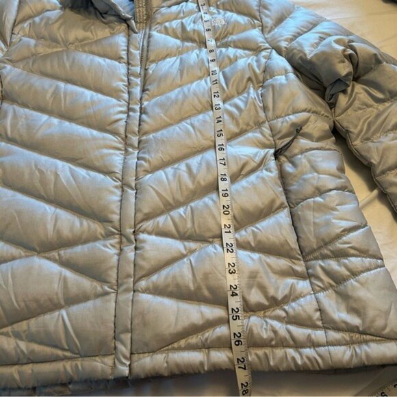 North Face Aconcagua Metallic Silver Jacket - Picture 10 of 11